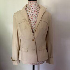 Elie Tahari Two Piece Pants Suit